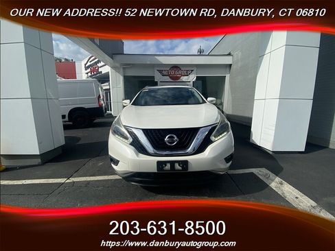 Used 2018 Nissan Murano SL w/ Moonroof Package AWD/4WD image 8