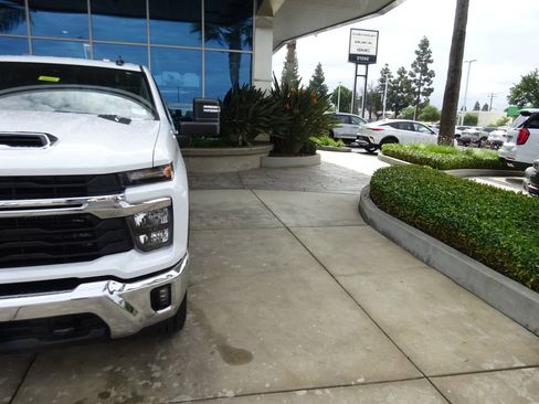 Certified 2024 Chevrolet Silverado 2500 LT w/ All Star Edition AWD/4WD image 37