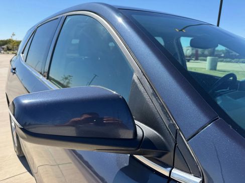 Used 2018 Chevrolet Equinox LT FWD image 15