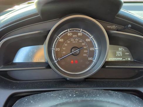 Certified 2019 Toyota Yaris LE FWD image 16