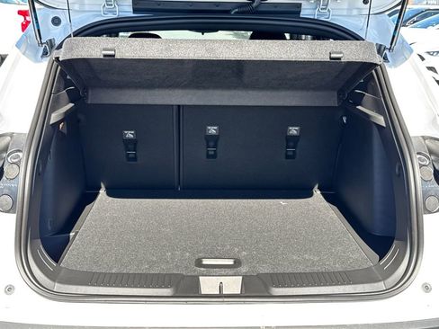 New 2026 Chevrolet Trax RS w/ Driver Confidence Package image 7