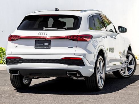 Certified 2025 Audi Q5 Premium w/ Premium Plus AWD/4WD image 6