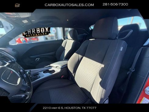 Used 2020 Dodge Challenger SXT w/ Blacktop Package RWD image 16