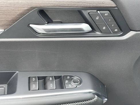 New 2026 GMC Acadia Denali w/ Super Cruise Package image 31