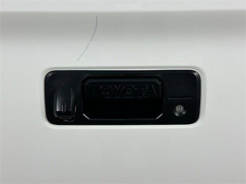 Certified 2023 Toyota Tacoma SR image 18