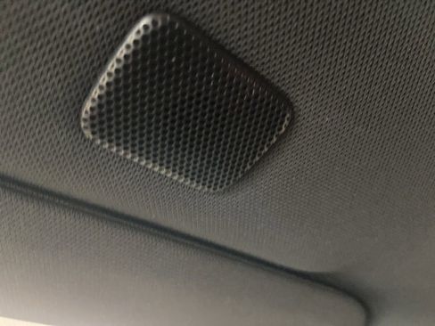 Used 2021 GMC Yukon SLT image 39