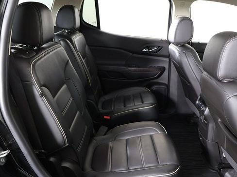 Used 2021 GMC Acadia Denali w/ Denali Technology Package image 42