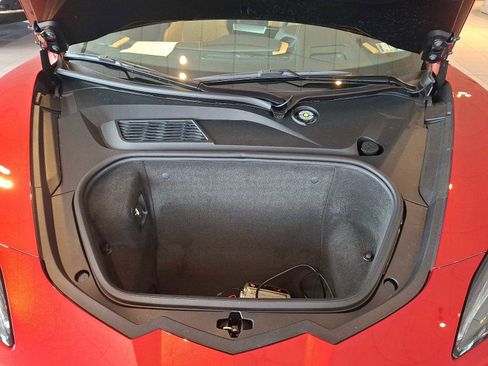 Used 2024 Chevrolet Corvette Stingray Premium Cpe w/ Z51 Performance Package image 25