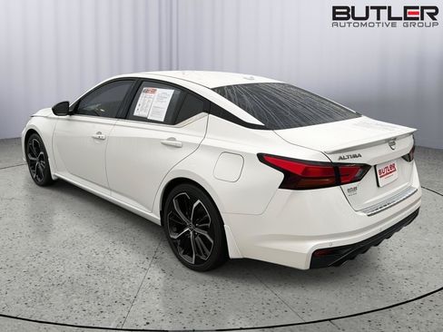 Used 2023 Nissan Altima 2.5 SR FWD image 4