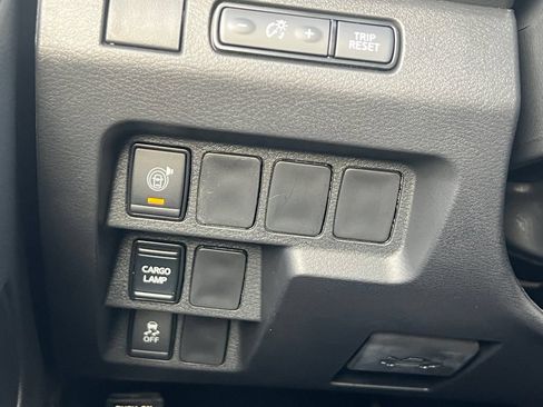 New 2027 Nissan Frontier SV w/ All-Weather Content Package RWD image 13
