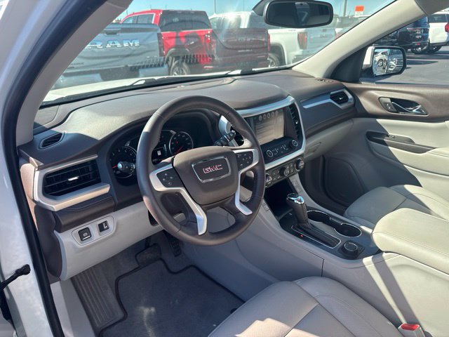 Used 2017 GMC Acadia SLT FWD image 11