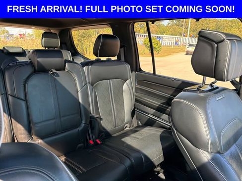 Used 2024 Jeep Grand Wagoneer Series II Obsidian w/ Quick Order Packagew 28T AWD/4WD image 40