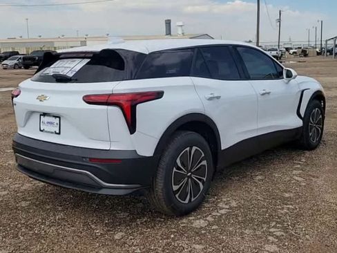 New 2025 Chevrolet Blazer EV LT FWD image 8