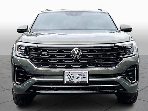 New 2026 Volkswagen Atlas Cross Sport SEL Premium R-Line image 3