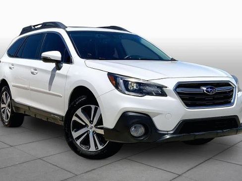 Used 2019 Subaru Outback 2.5i Limited w/ Popular Package #2 AWD/4WD image 3
