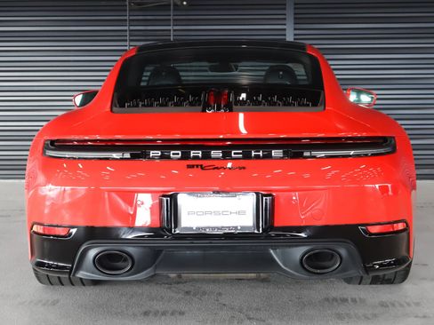 Used 2025 Porsche 911 Carrera image 9