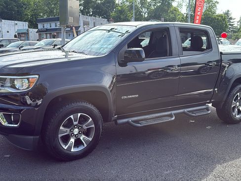 Used 2016 Chevrolet Colorado Z71 w/ LPO, Gearon Divider Package AWD/4WD image 3