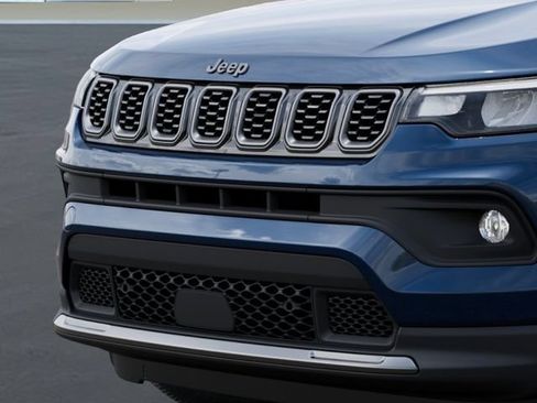 New 2026 Jeep Compass Latitude AWD/4WD image 11