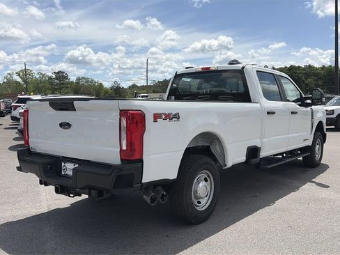 New 2025 Ford F250 XL w/ XL Driver Assist Package AWD/4WD image 7