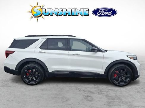 Certified 2022 Ford Explorer ST w/ Equipment Group 401A AWD/4WD image 7