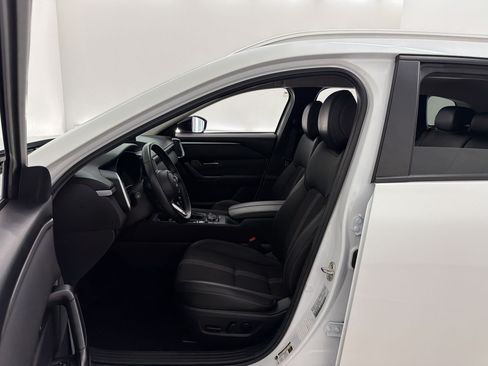 Used 2025 MAZDA CX-50 AWD 2.5 S w/ Preferred Package image 5