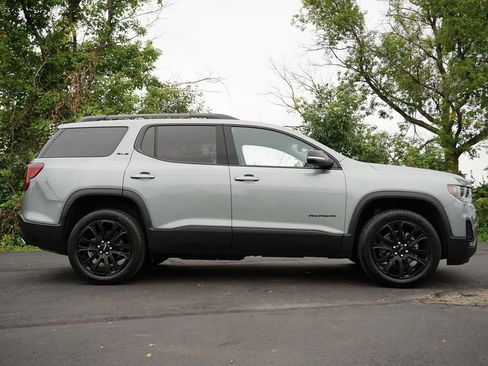 Used 2023 GMC Acadia SLE w/ Driver Convenience Package AWD/4WD image 2