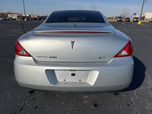 Used 2009 Pontiac G6 GT w/ Premium Package image 5