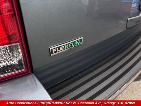 Used 2010 Cadillac Escalade 2WD image 27