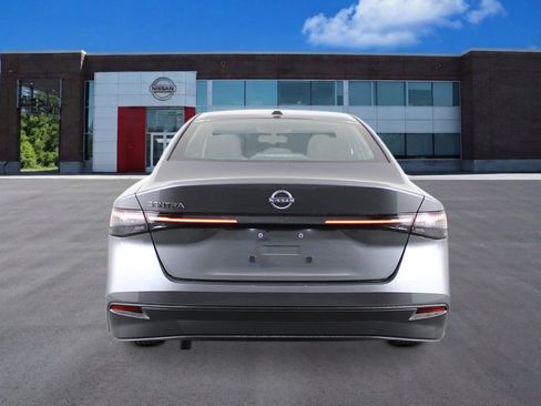 New 2026 Nissan Sentra SV w/ SV Convenience Package FWD image 4