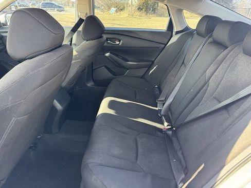 Used 2024 Honda Accord EX image 12
