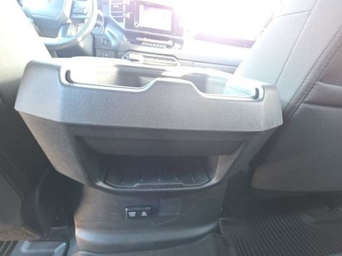 Used 2025 Toyota Tundra SR5 w/ SR5 Convenience Package image 32