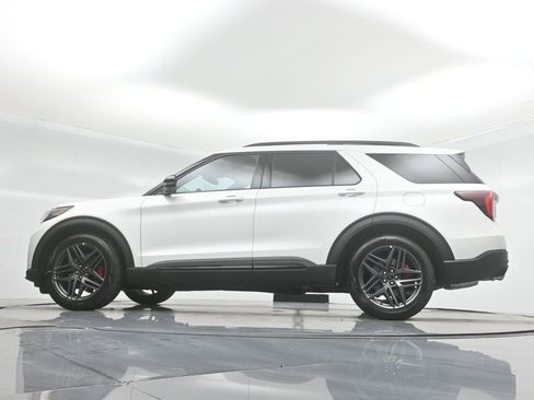 New 2025 Ford Explorer ST w/ Sun And Sound Package image 58