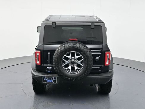 Used 2023 Ford Bronco Badlands image 36