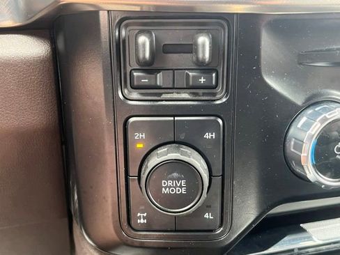 Used 2025 Ford F350 King Ranch w/ FX4 Off-Road Package AWD/4WD image 35