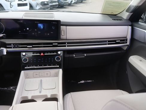 Used 2026 Hyundai Santa Fe Calligraphy AWD/4WD image 17