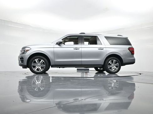 Used 2024 Ford Expedition Max Limited image 37