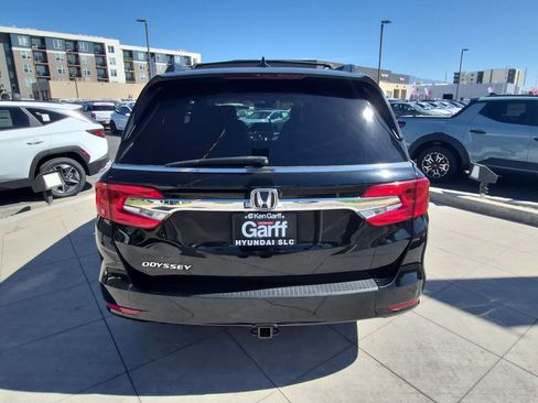 Used 2018 Honda Odyssey EX-L image 5