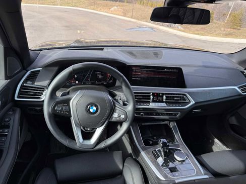 Certified 2023 BMW X5 xDrive40i w/ Premium Package image 11