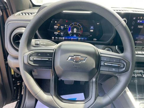 Used 2025 Chevrolet Colorado Trail Boss image 59
