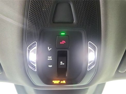 Used 2025 Audi A6 e-tron Prestige w/ Black Warm Weather Package image 59