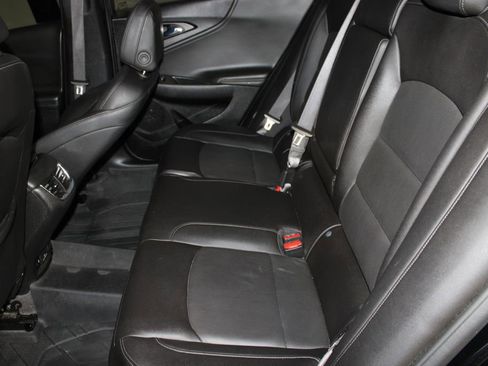 Used 2025 Chevrolet Malibu LT FWD image 22