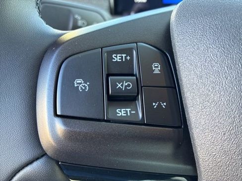 Used 2024 Ford Mustang Mach-E Premium image 31