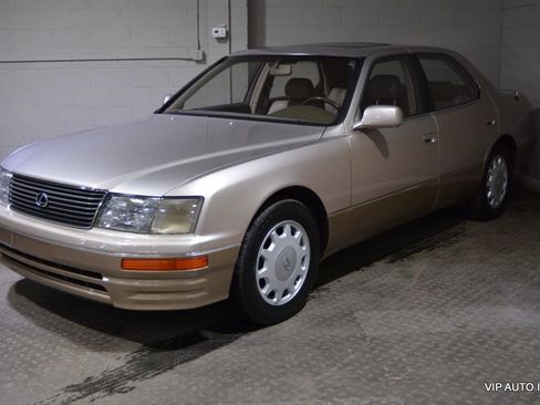 Used 1995 Lexus LS 400 image 2
