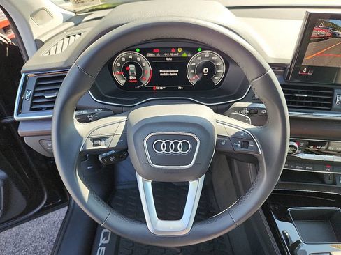 Used 2023 Audi Q5 2.0T Premium Plus w/ Premium Plus Package AWD/4WD image 20