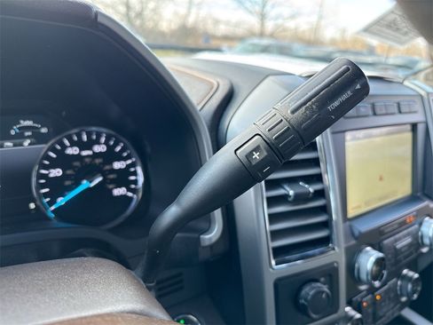 Used 2017 Ford F350 King Ranch w/ King Ranch Ultimate Package image 17