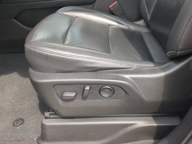 Used 2021 Chevrolet Tahoe LT w/ LT Signature Package RWD image 19