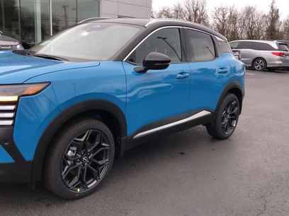 New 2026 Nissan Kicks SR w/ Cold Weather Package