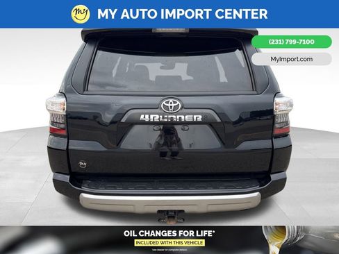 Used 2023 Toyota 4Runner TRD Off-Road Premium w/ Moonroof Package image 6