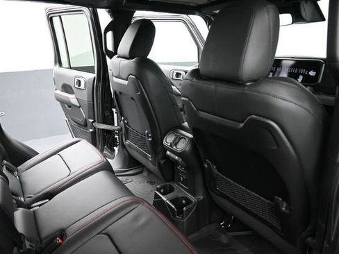 New 2026 Jeep Gladiator Rubicon AWD/4WD image 14