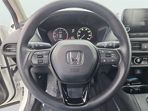 Certified 2023 Honda HR-V LX image 23